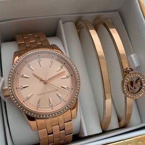 Michael Kors Rose gold watch